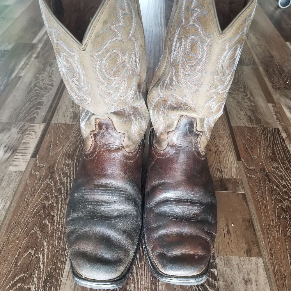 Justin cowboy boots